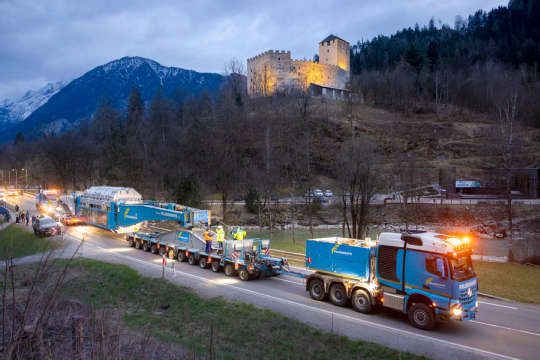 Trafotransport Umspannwerk Matrei